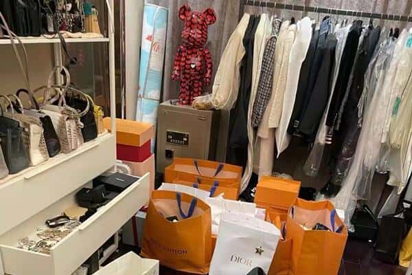 鹿泉区回收一线品牌衣服